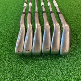 Iron Taylormade Speedblade (5-P)