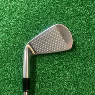 Iron 7 Srixon ZX5 MKII 