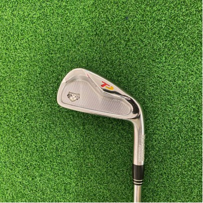 Iron 4 Taylormade TP Forged