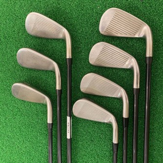 IRON TITLEIST AP1 712 (4-P) - Lefty