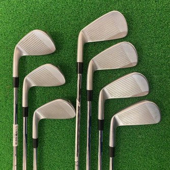 IRON TAYLORMADE P790 2023 (4-P) 