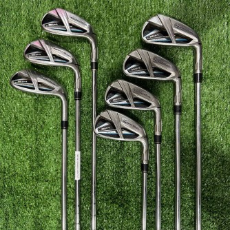 IRON TAYLORMADE SIM MAX 