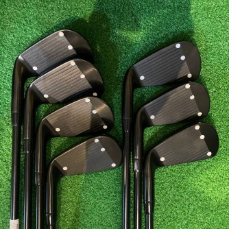 IRON TITLEIST T200 BLACK EDITION (4-P) 
