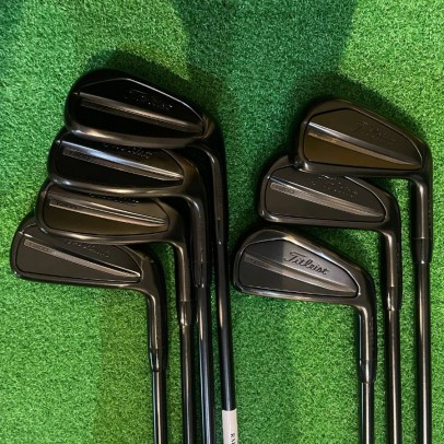 IRON TITLEIST T200 BLACK EDITION (4-P) 