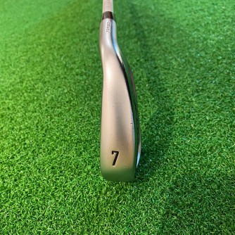 Iron 7 Callaway Apex 2021