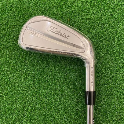 Iron 7 Titleist T200 Forged