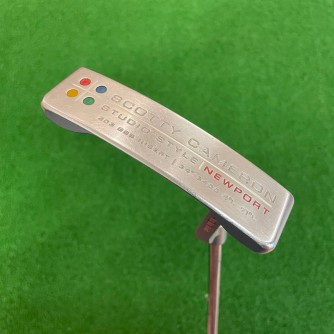 Putter Titleist Scotty Cameron Newport 