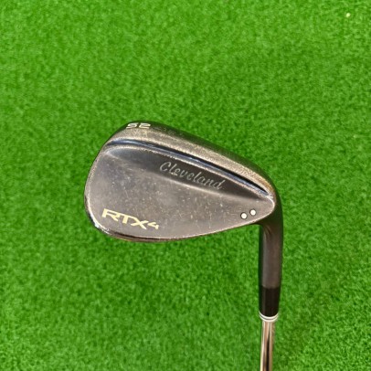 Wedge Cleveland RTX4 52'