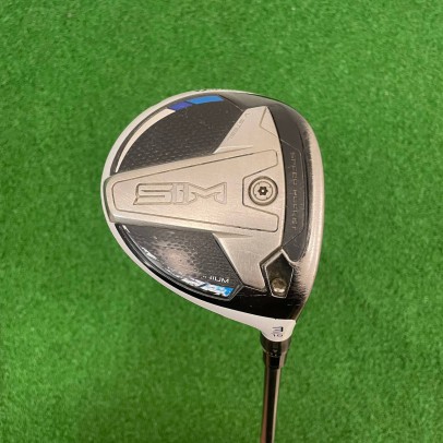 Wood 3 Taylormade Sim Titanium.